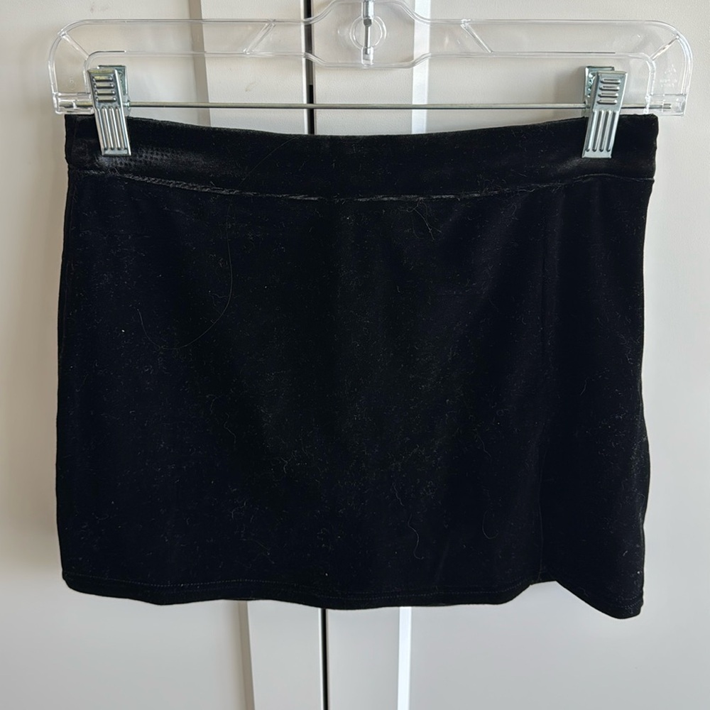 Black velvet mini skirt size XS